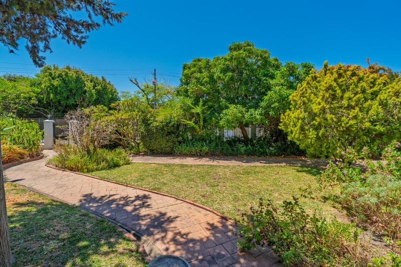 4 Bedroom Property for Sale in Plumstead Western Cape